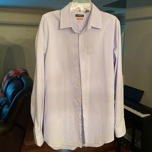 Van Heusen - Medium - Traveler